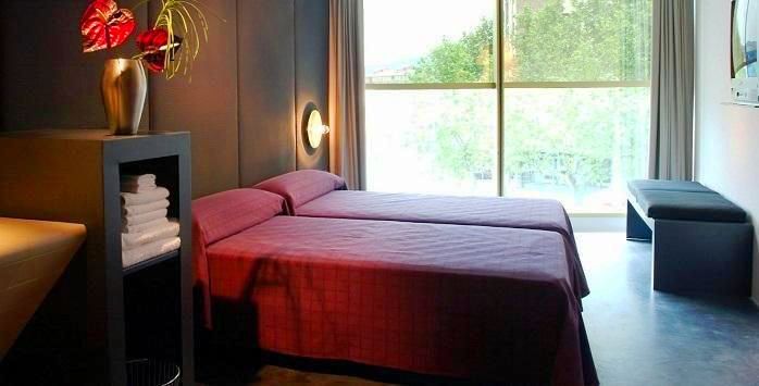 Hotel Ciutat Igualada Bagian luar foto