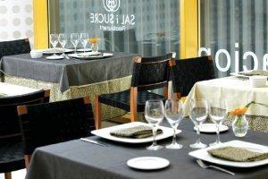 Hotel Ciutat Igualada Bagian luar foto